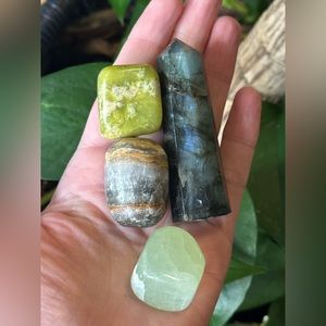 Metaphysical Crystal Bundle - Labradorite Tower plus rare tumbles
